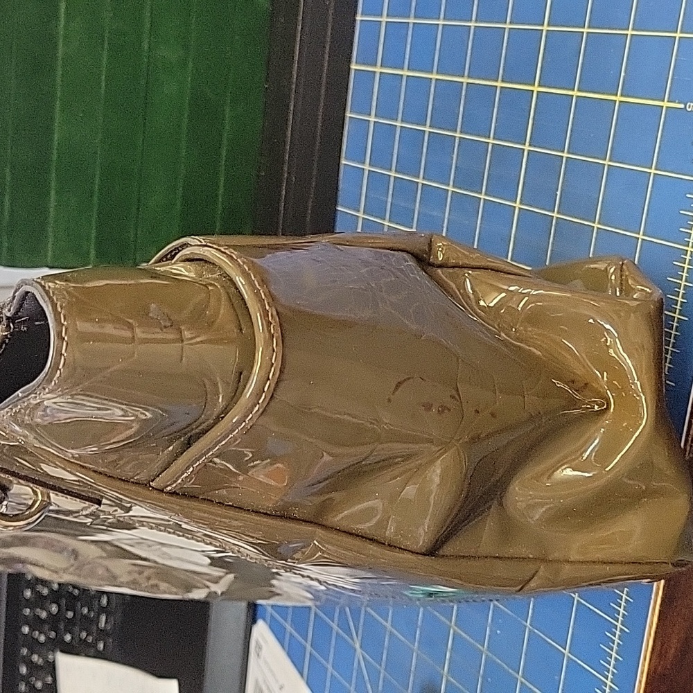 Coach Sage Patent Leather Tote Bag Preloved - Picture 6 of 16